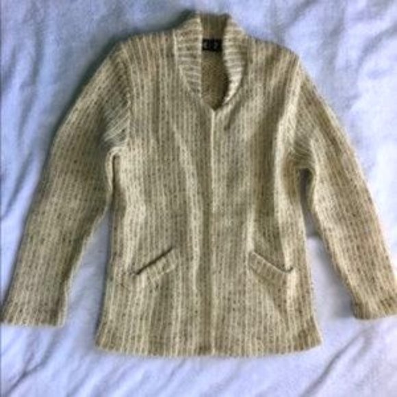 ⭐Women's P.G.E Wool Blend Cardigan Size Large - Picture 1 of 3
